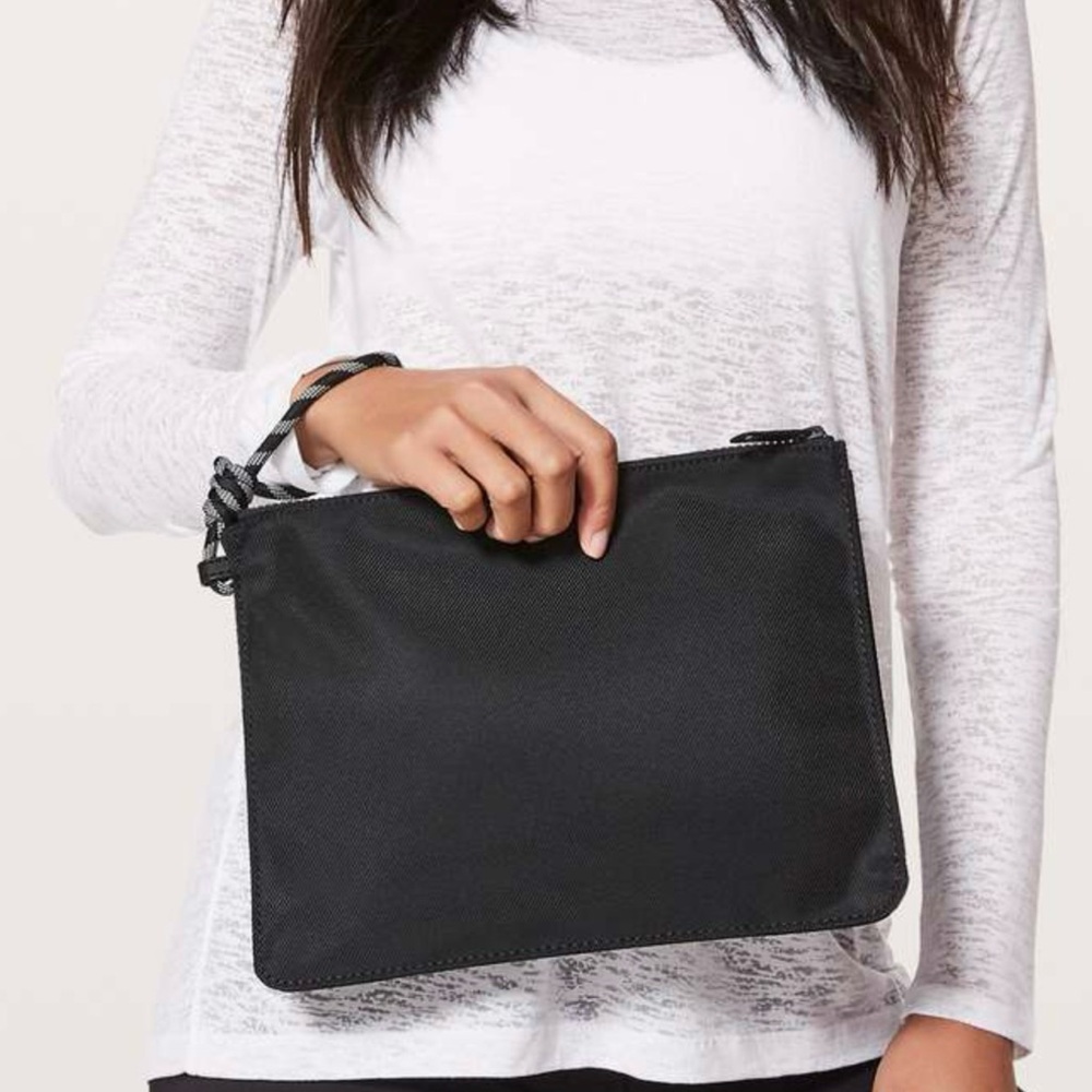 LULULEMON All Zipped Up Pouch